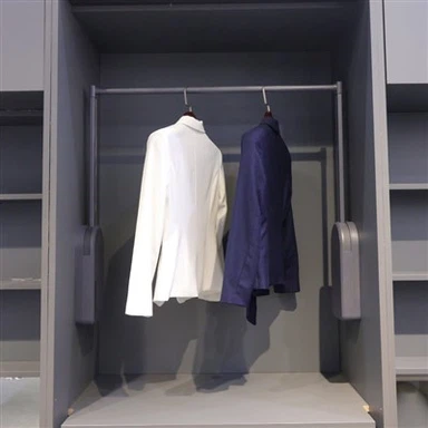 Garderobslyftmekanism